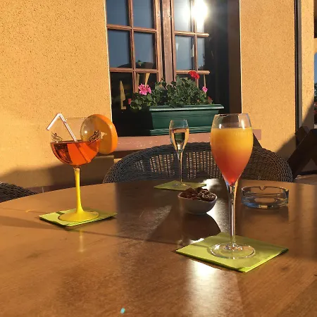 Le Mandelberg Hotel Mittelwihr