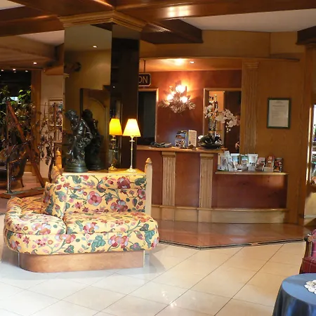 Le Mandelberg 3* Mittelwihr