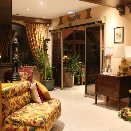 Le Mandelberg Hotel Mittelwihr