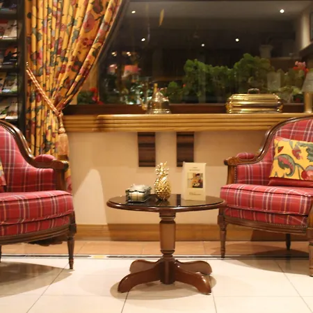 ル マンデルベール ホテル 3*