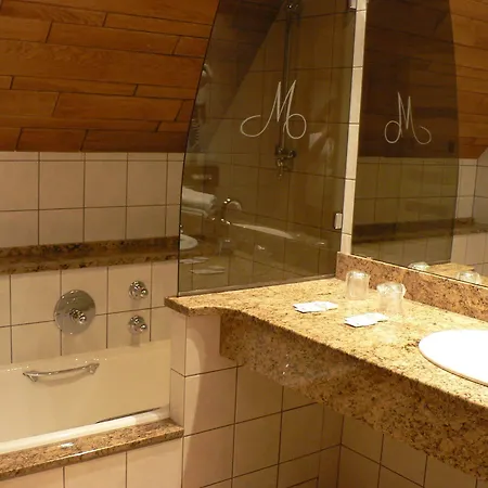 Le Mandelberg Hotel Mittelwihr