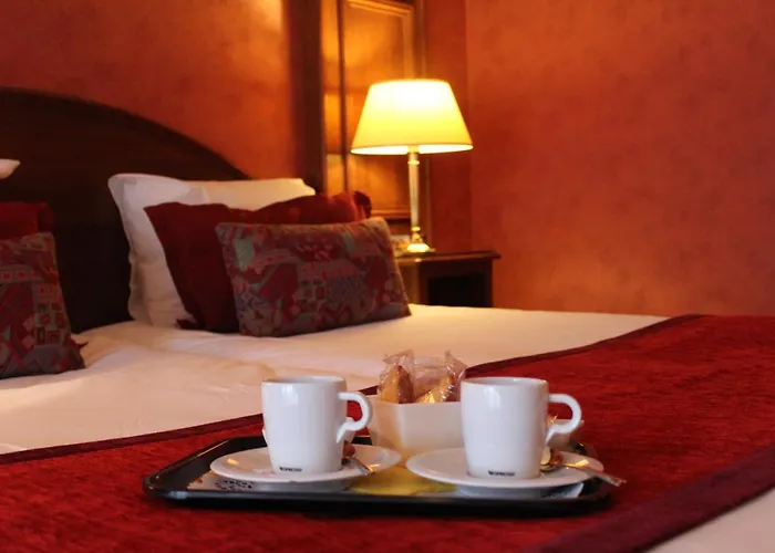 ル マンデルベール ホテル 3*