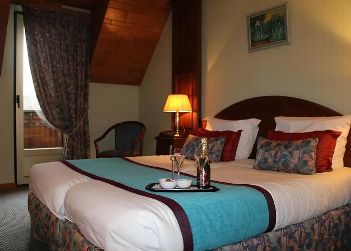 ル マンデルベール ホテル